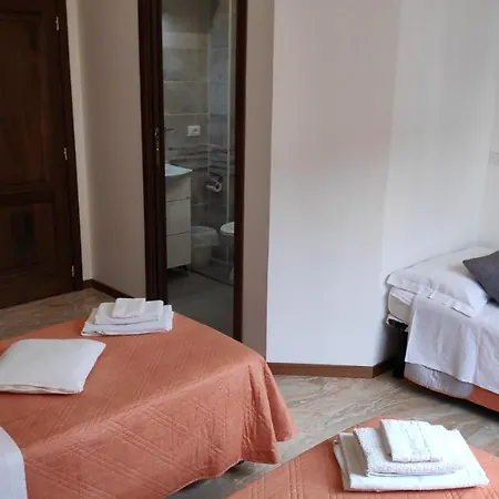 Bed&Breakfast CENTRALE Bologna Exterior foto