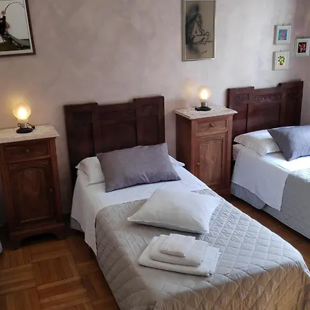 Bed&Breakfast CENTRALE Bologna Exterior foto