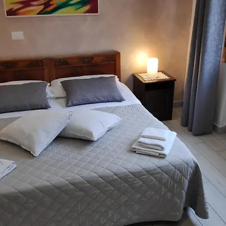 Bed&Breakfast CENTRALE Bologna Exterior foto
