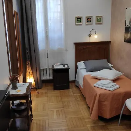 Bed&Breakfast CENTRALE Bologna Exterior foto